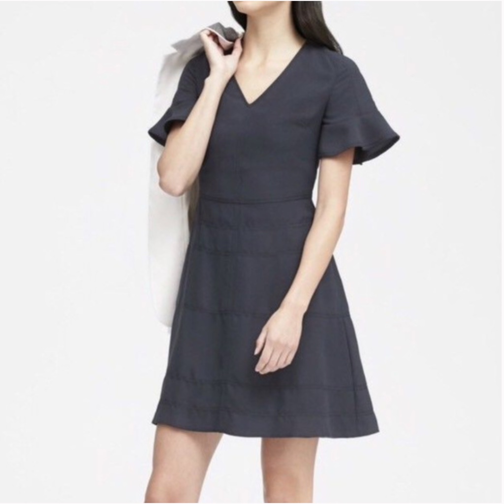 New Banana Republic Navy Ruffled Sleeve Dress 10